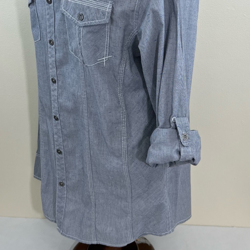 Buckle Men’s Athletic Fit Button Down Shirt - Picture 3 of 8